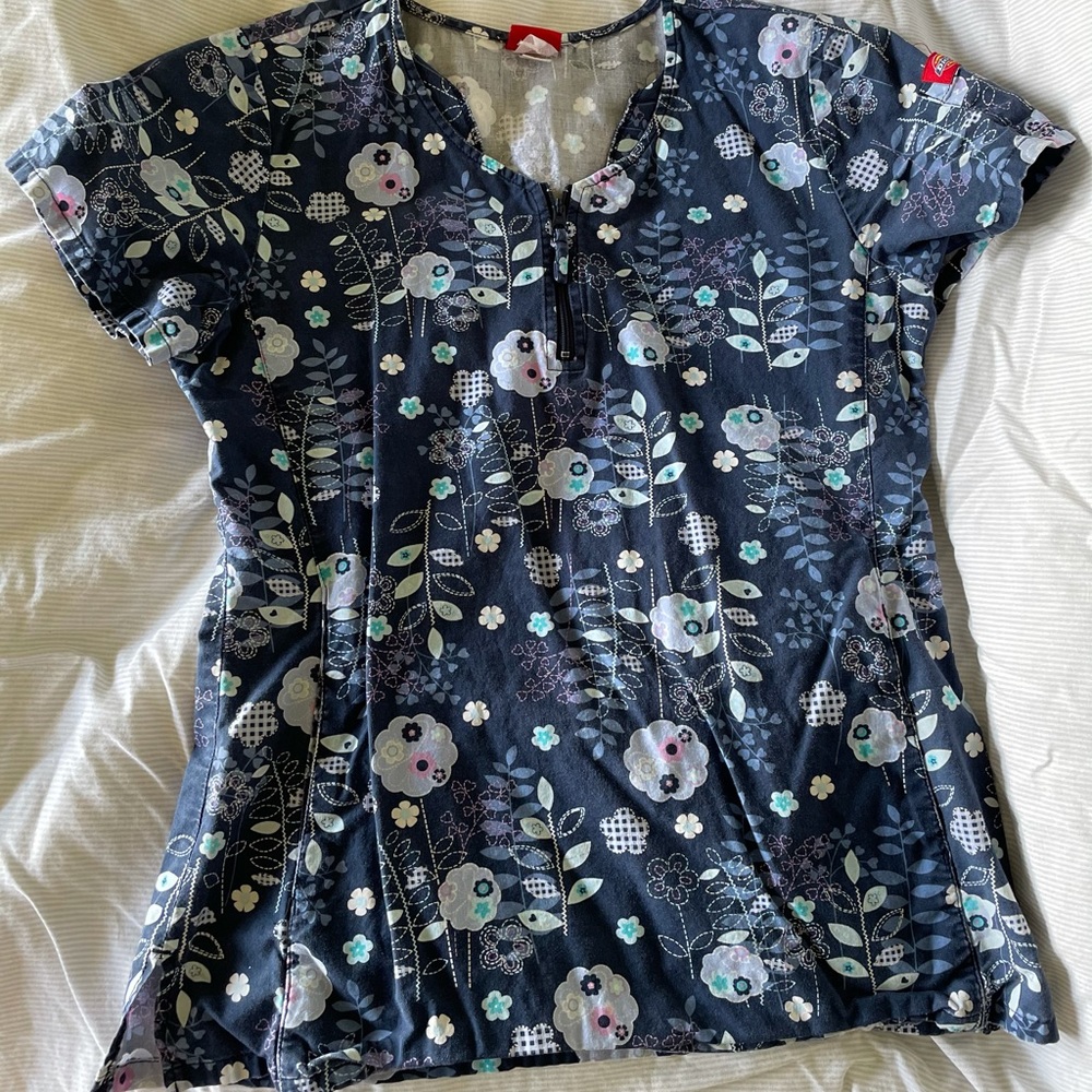 scrub top